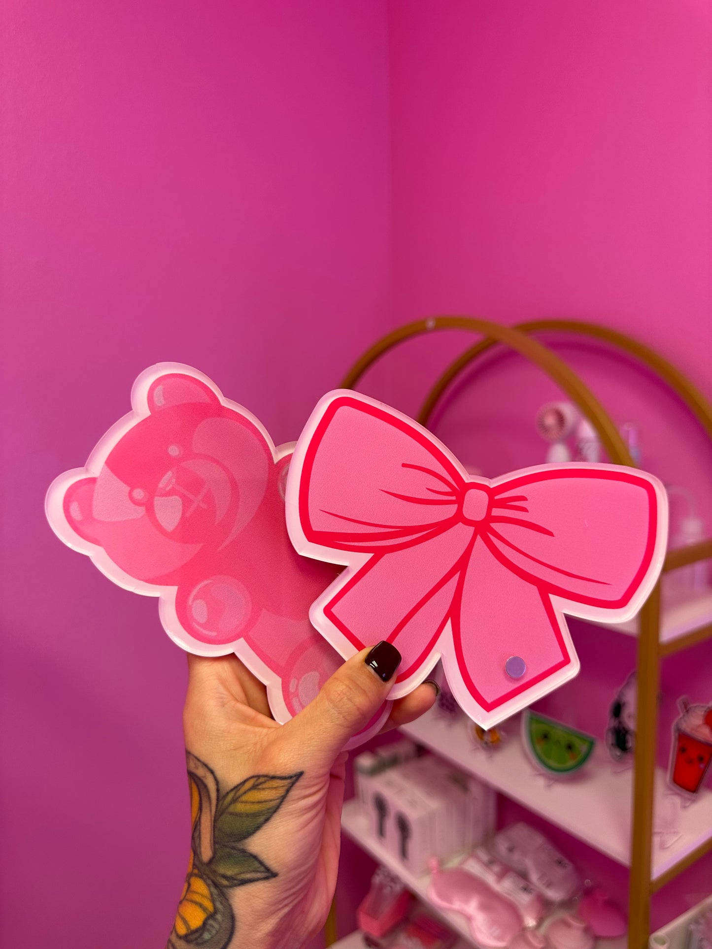 Lash Tiles