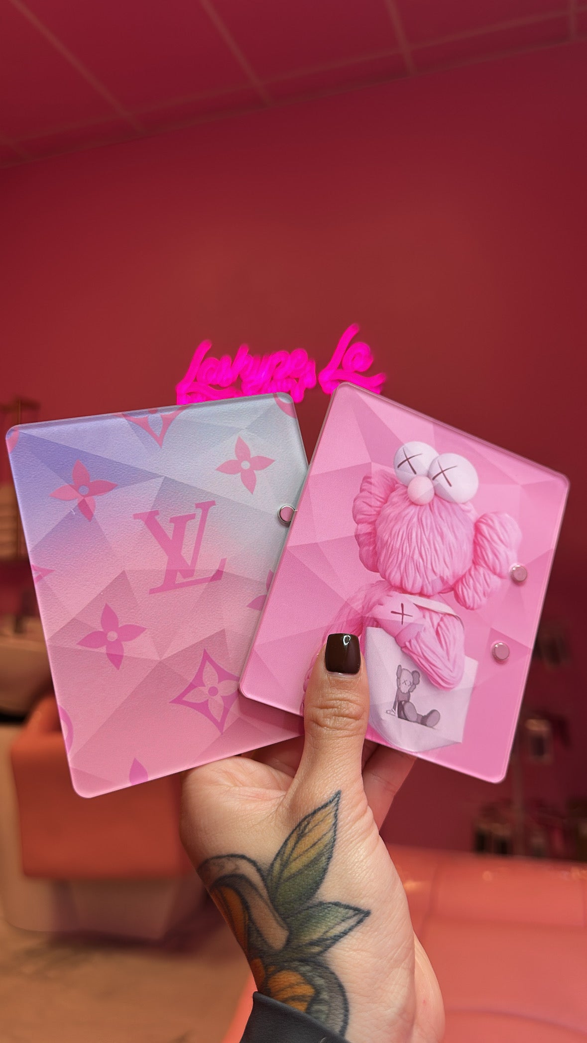 Lash Tiles